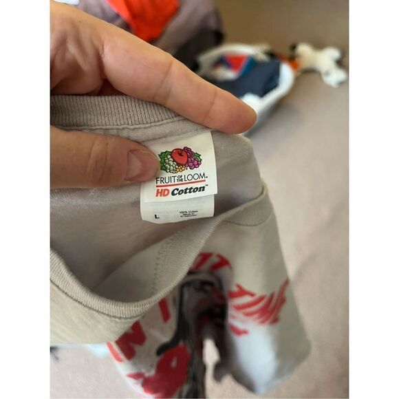 Predator graphic T-shirt, Fruit of the Loom movie 2014 large - Picture 3 of 3